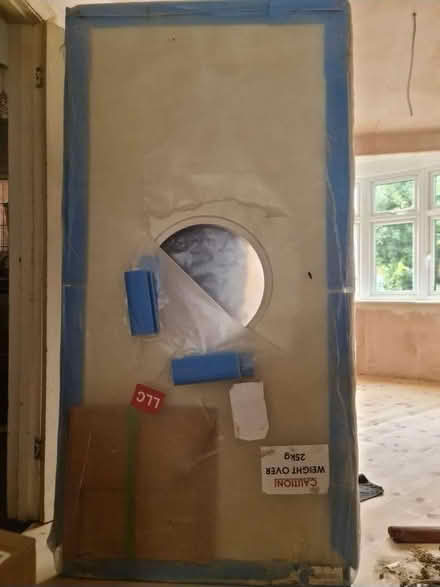 Photo of free Shower tray brand new (Tolworth KT6) #1