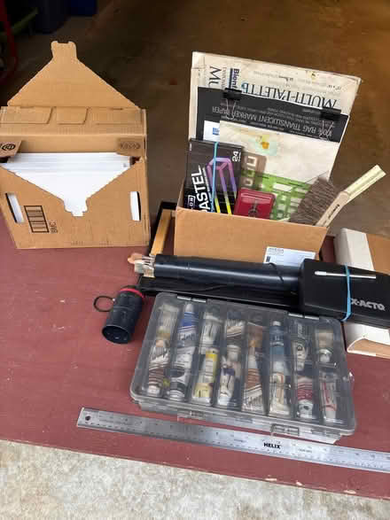 Photo of free Art supplies, paint/canvas/pastels (Quaker valley area) #1