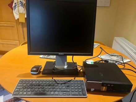 Photo of free Dell Optiplex 780 Desktop Computer (New Malden KT3) #1