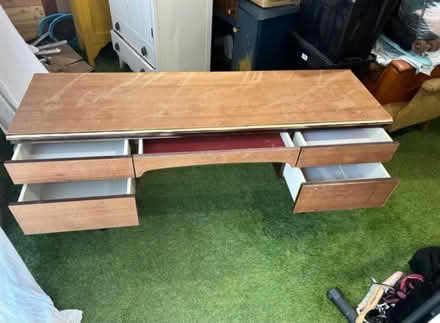 Photo of free Dresser unit (GL3) #2