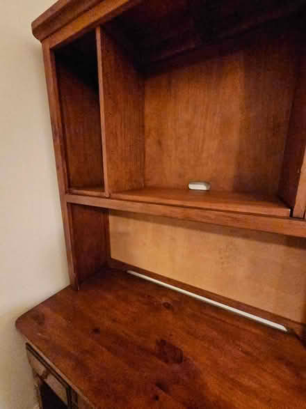 Photo of free Desk and Hutch with Shelves (Earlswood RH1) #2