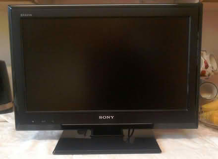 Photo of free SONY KDL-22S5500 22” tv working but no remote. (Harborne B32) #1