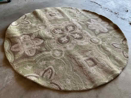 Photo of free Rug (Wakefield) #1
