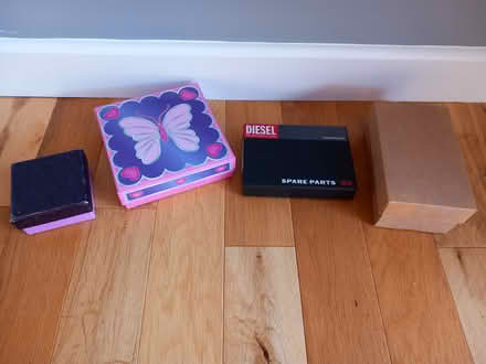 Photo of free small gift boxes (RG6 near Palmer Park) #1