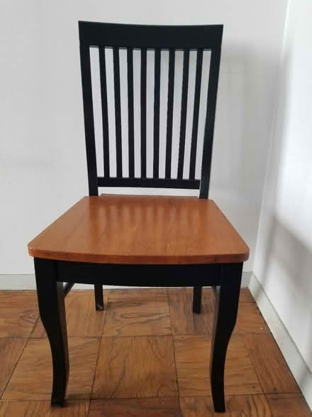 Photo of free Dining table and chairs (Brooklyn Heights) #4