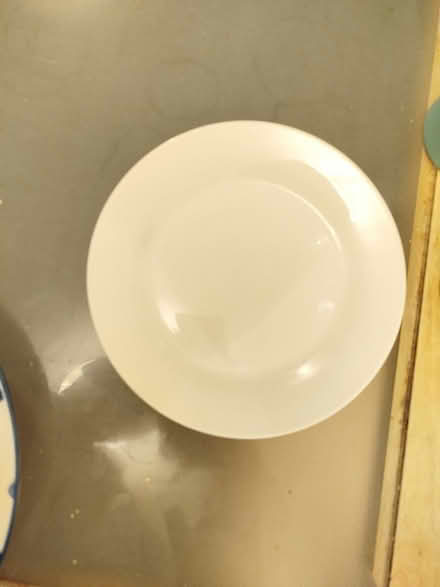 Photo of free Dinner plates + side plate (RG1) #2