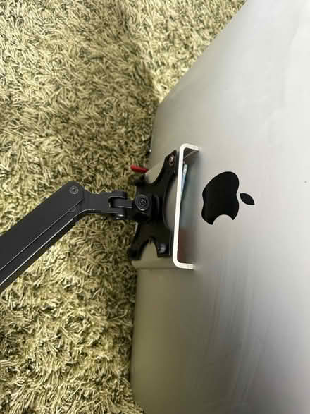 Photo of free Old iMac (SE11) #1