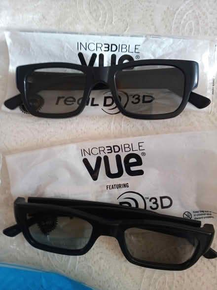 Photo of free 3D cinema spectacles 4 pairs (Lawnswood, Leeds LS16) #1