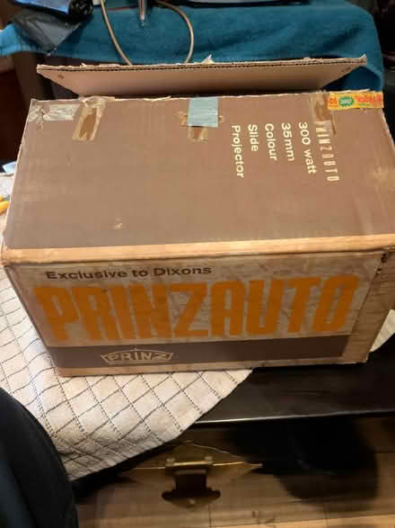 Photo of free Prinz Auto Slide Colour Projector (BR1 bickley) #1
