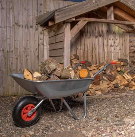 Photo of Wheelbarrow (St. Leonard’s TN38) #1