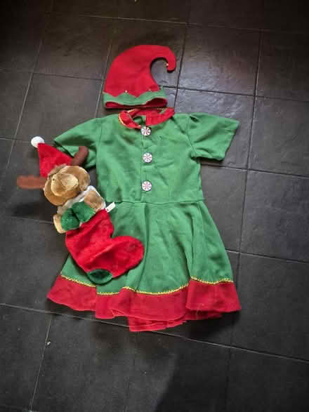 Photo of free Child's Christmas Elf outfut (Hollinswood TF3) #1