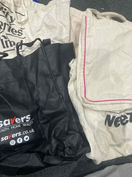 Photo of free Beautiful tote bags (Edgware) #1