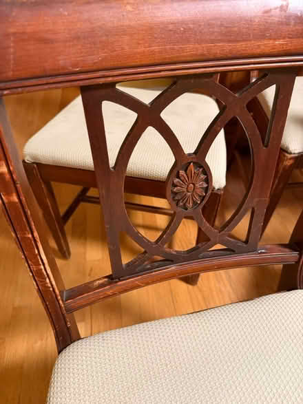 Photo of free 6 dining room chairs (Chelmsford, MA) #3