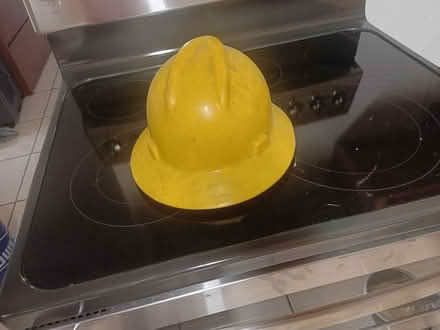 Photo of free hard hat (Largo near Ulmerton & Starkey) #1