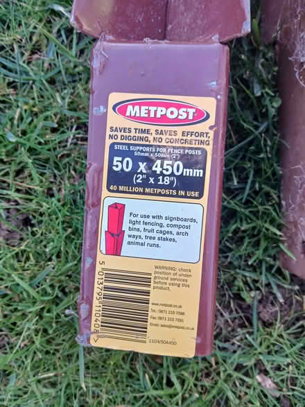 Photo of free Metposts (Marsh Farm LU3) #2