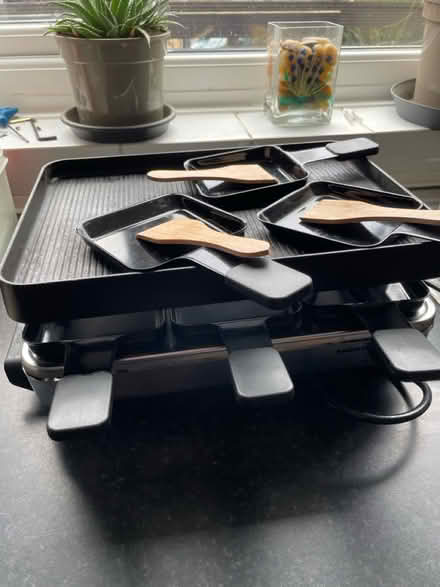 Photo of free Electric grill/raclette (Scale Hall, Lancaster LA1) #2