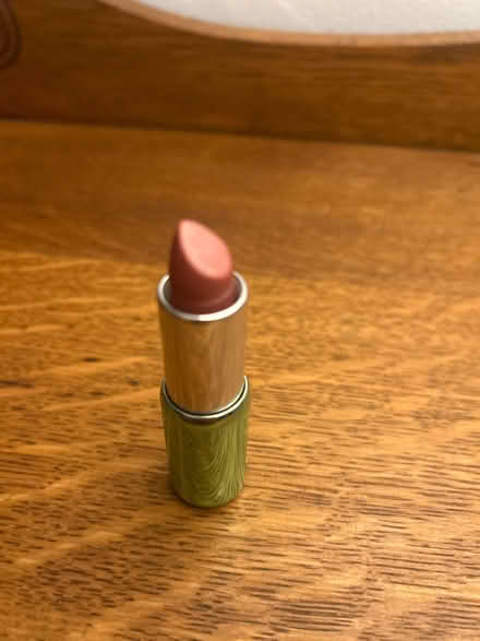 Photo of free Clinique Bare Pop small lipstick (Weighbridge FK9) #1