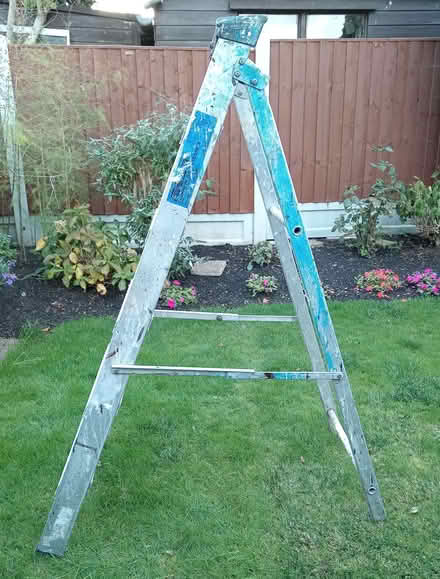 Photo of free Industrial multi-way ladder & steps (larger set) (Maldon CM9) #4