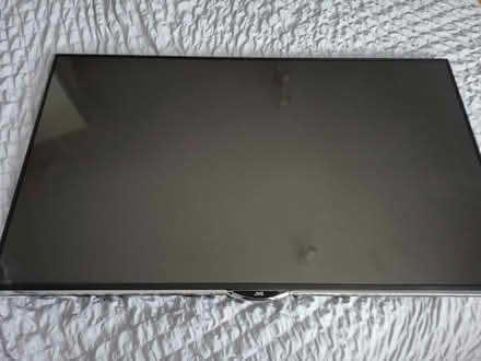 Photo of free 43 inch TV (Kingswinford) #3