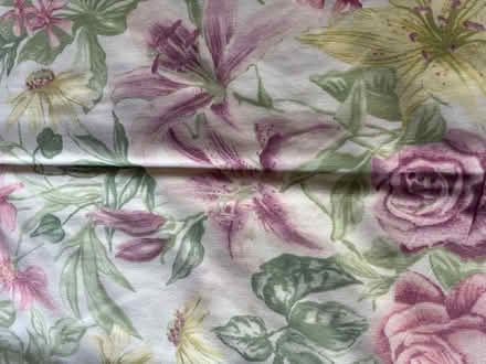 Photo of free Superking Vantona bed linen (Shipley RH13) #3