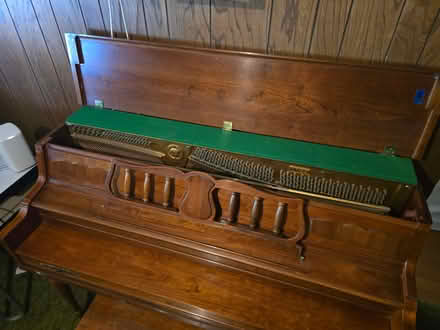 Photo of free 1950s-1960s Weber Piano (Oak Park, MI) #2