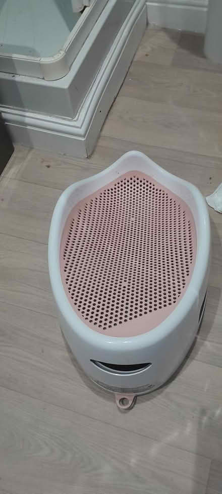 Photo of free Baby bath tub (Cheltenham) #1