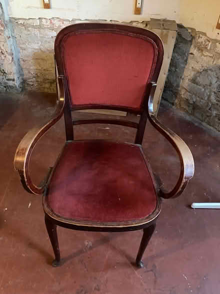 Photo of free Group of household items- chair and cushions (Garston L19) #1