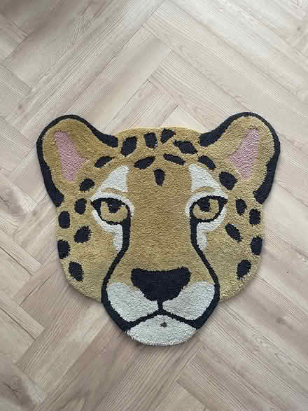 Photo of free Dunelm Leopard Faced Rug (Finchley Central, N3) #1