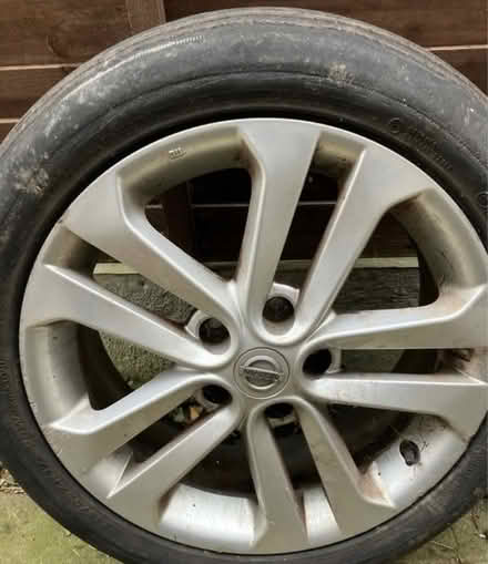 Photo of free Nissan Juke Alloy Wheel (Kilcoole) #2