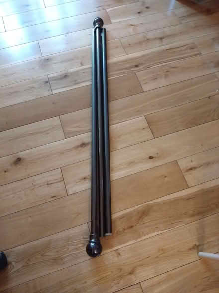 Photo of free Curtain rod (Kennington, SE11) #4