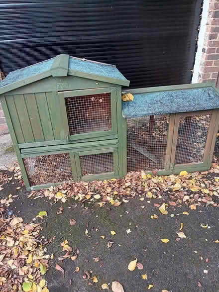 Photo of free Rabbit hutch (Chipping Ongar CM5) #1