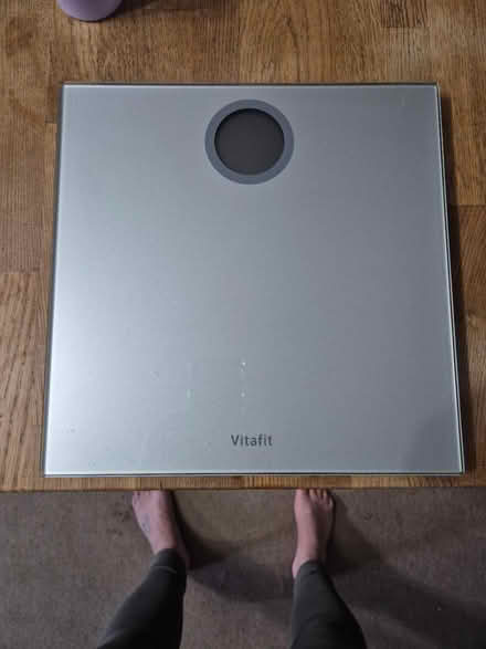 Photo of free Working bathroom scales (RG2 Shinfield) #1