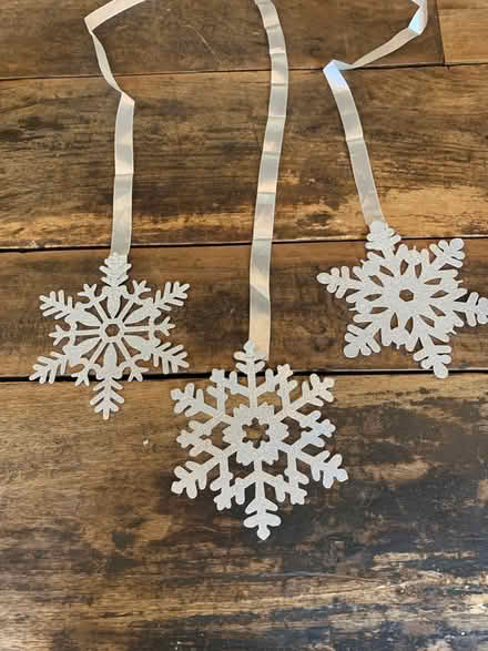 Photo of free Snowflake hanging decorations (Colwall Stone WR13) #1