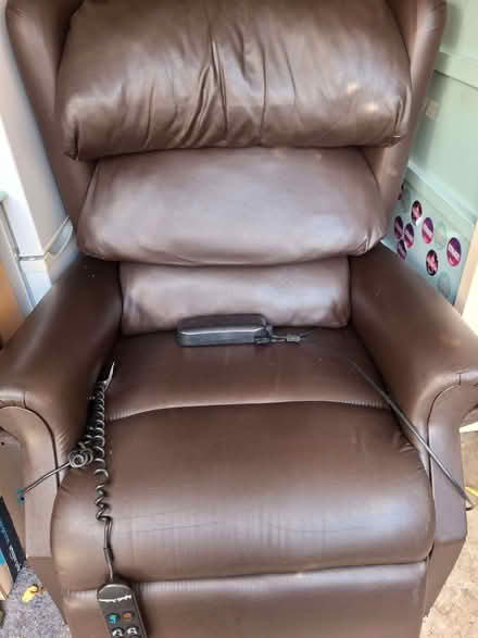 Photo of free Ruse/Recline chair (Waterthorpe S20) #3