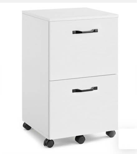 Photo of White Filing Cabinet (DA1) #1