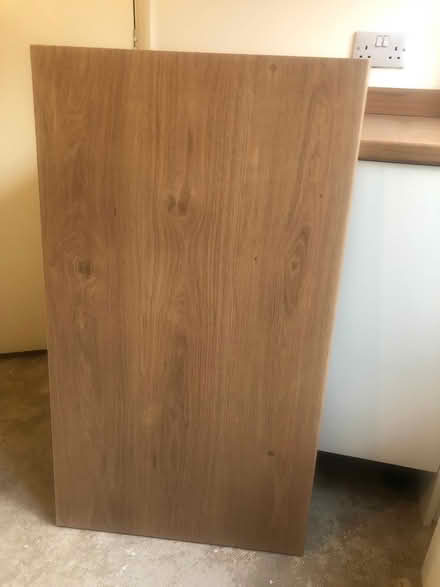 Photo of free Howdens Laminate Oak Worktop (E1 east) #1
