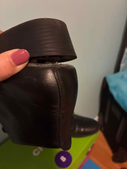 Photo of free Ladies 8 1/2 shoes to repair (Burnhamthorpe and Tomken) #2