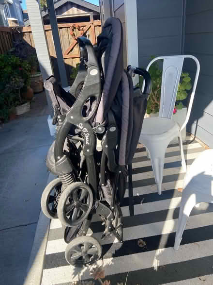 Photo of free Double stroller sit-n-stand (East Petaluma) #4