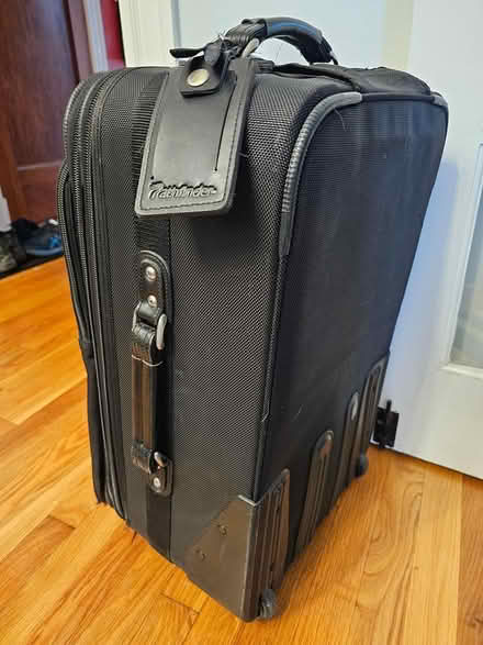 Photo of free Roller Luggage bag (02215) #2