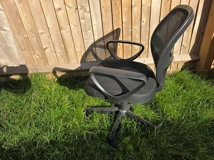 Photo of free Office chair (Brize Norton OX18 1px) #1
