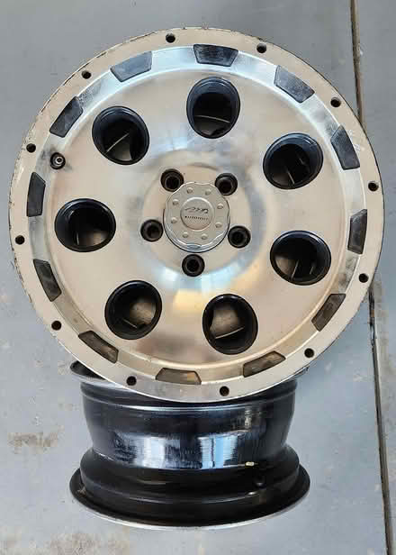 Photo of free Chrome Wheels 15x7 (Ashland) #2