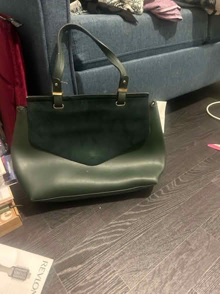 Photo of free New look bag (wembley HA9) #1