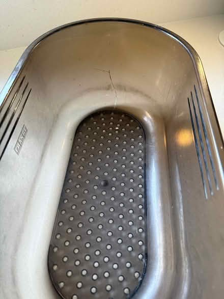 Photo of free Franke 1 1/2 bowl drainer set (BD17 Baildon) #2