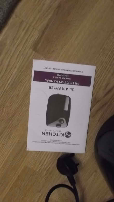 Photo of free airfryer (Bournes Green SS2) #2