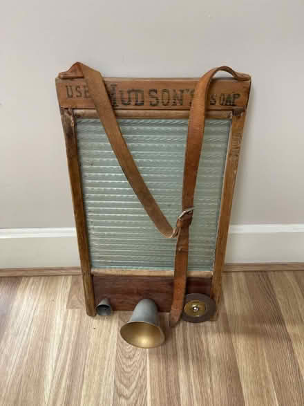 Photo of free Vintage glass washboard (Chingford Mount, E4) #4