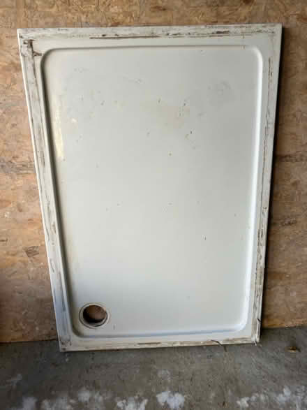 Photo of free Shower tray (Rufford L40) #1