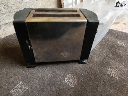 Photo of free Toaster (IG1) #1