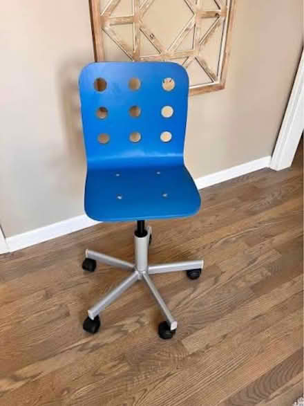 Photo of free IKEA kids chair (Oxford OX2) #1