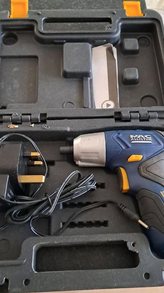 Free: Macallister rechargeable screwdriver (Upton CH2) - Chester Freegle