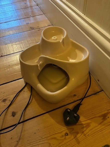 Photo of free Pet water fountain (Summertown OX2) #1